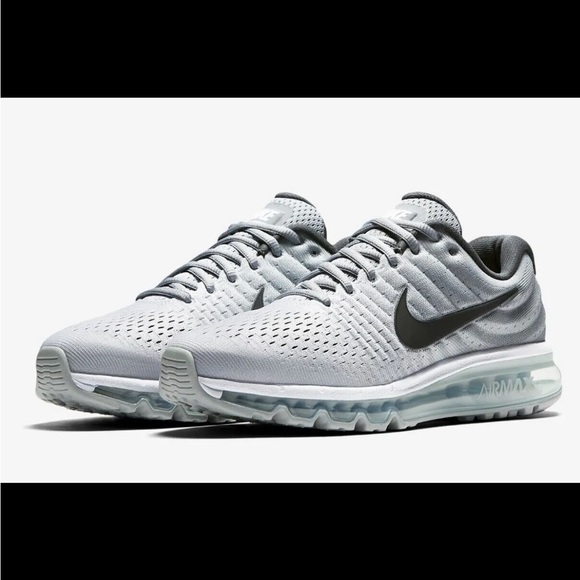 NEW Nike Men's SIZE 11 Air Max 2017 Silver Wolf Gray Running 849559-101 RARE. - Picture 4 of 13